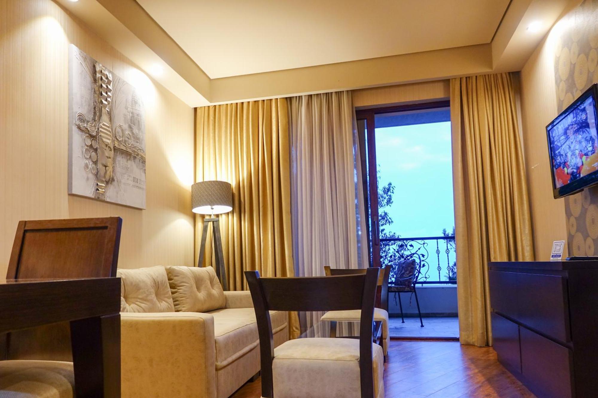 Luxury Dreamland Oasis Apartments ชากวี ภายนอก รูปภาพ