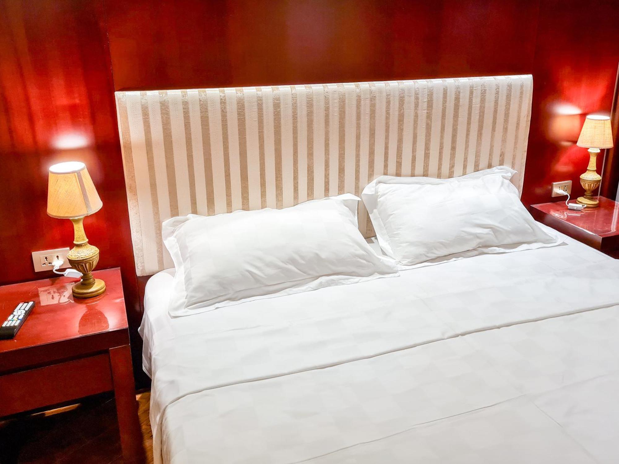 Luxury Dreamland Oasis Apartments ชากวี ภายนอก รูปภาพ