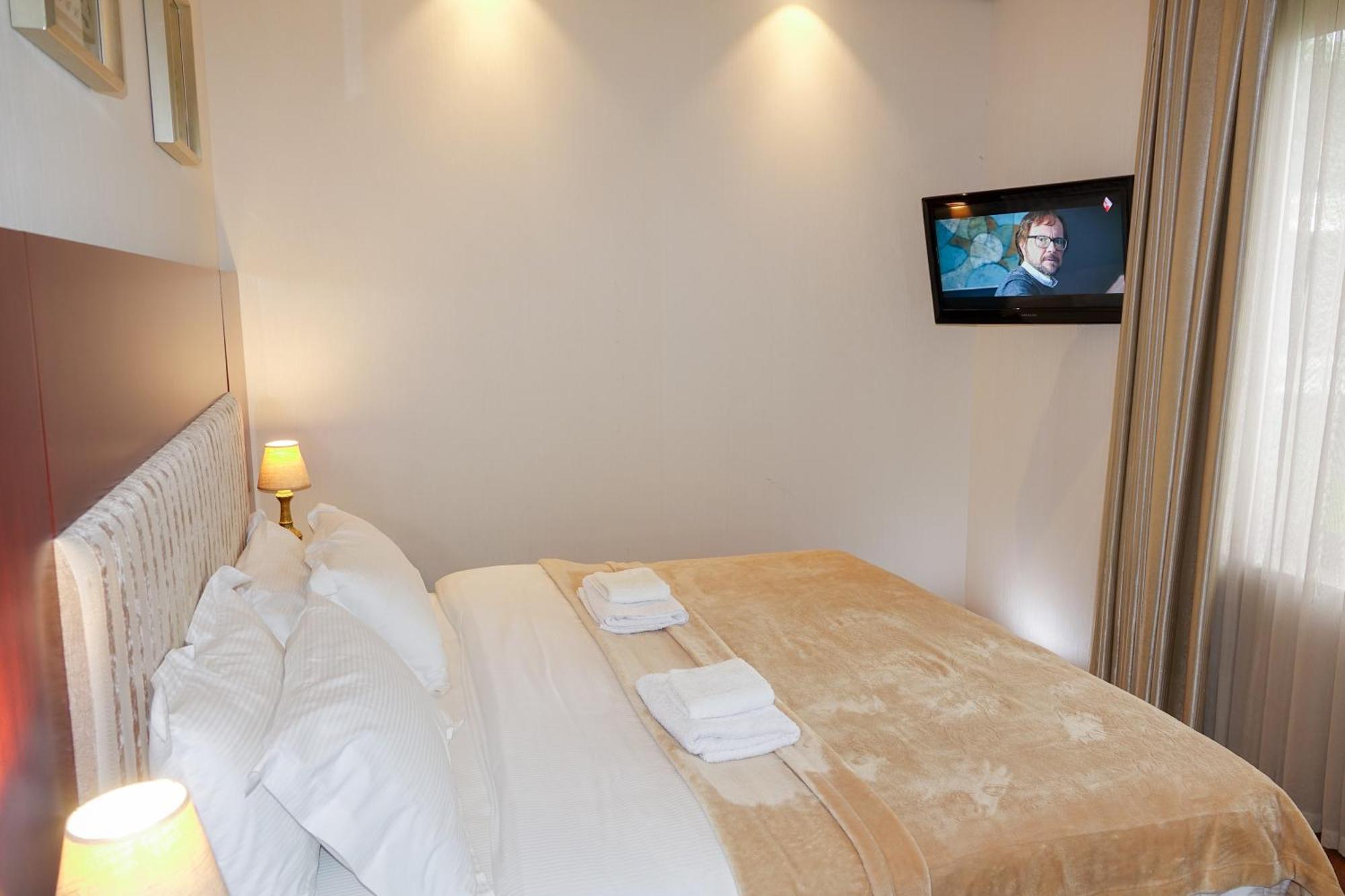 Luxury Dreamland Oasis Apartments ชากวี ภายนอก รูปภาพ