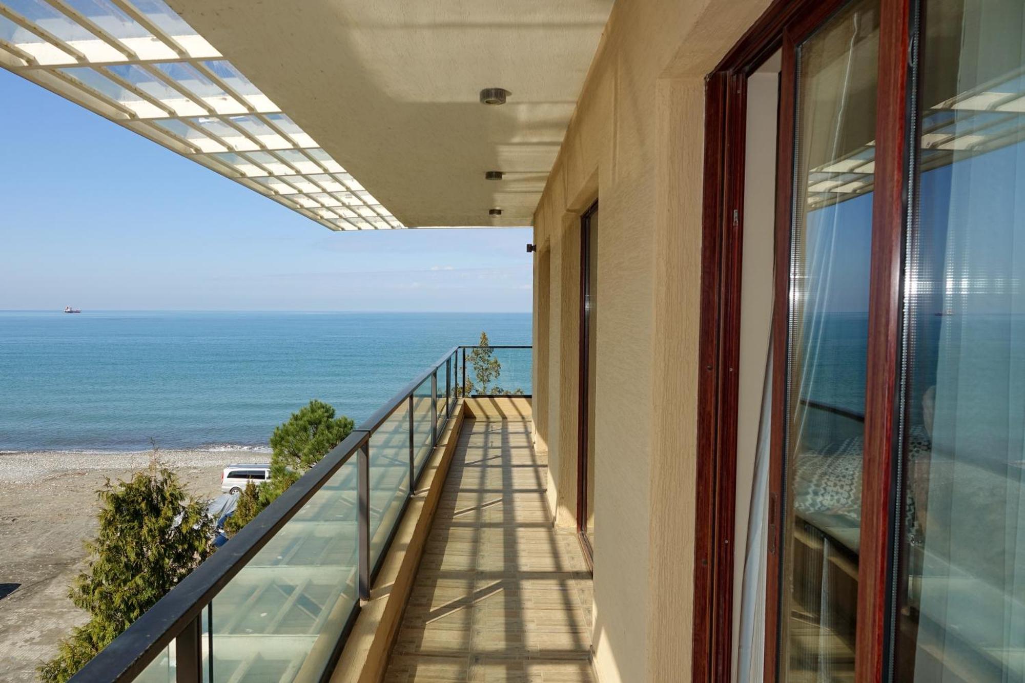 Luxury Dreamland Oasis Apartments ชากวี ภายนอก รูปภาพ